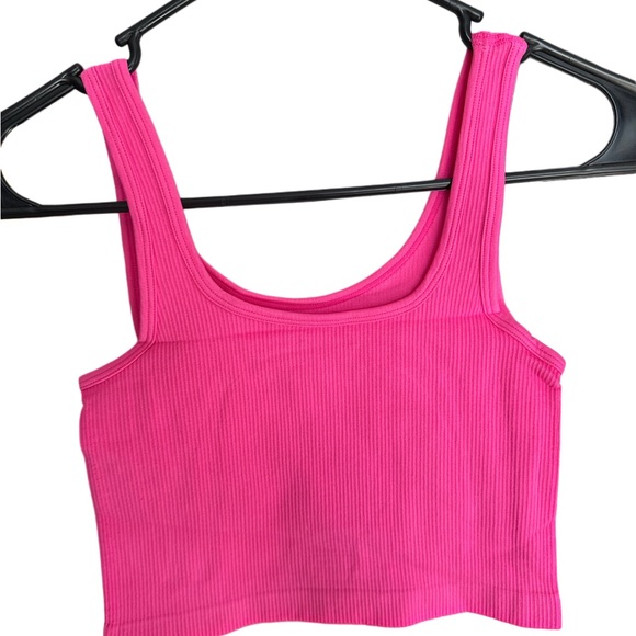 Vibrant Pink Ribbed Crop Top - Picture 2 of 2